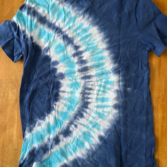 Gap 100% organic cotton tie dye pocket tee shirt - Picture 3 of 3